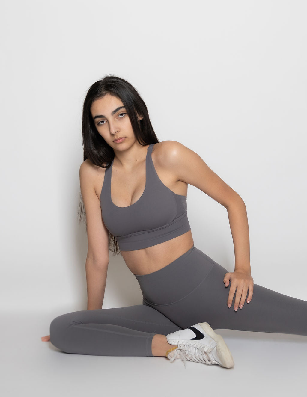 FIT LEGGING - CHARCOAL – Kara By Karina