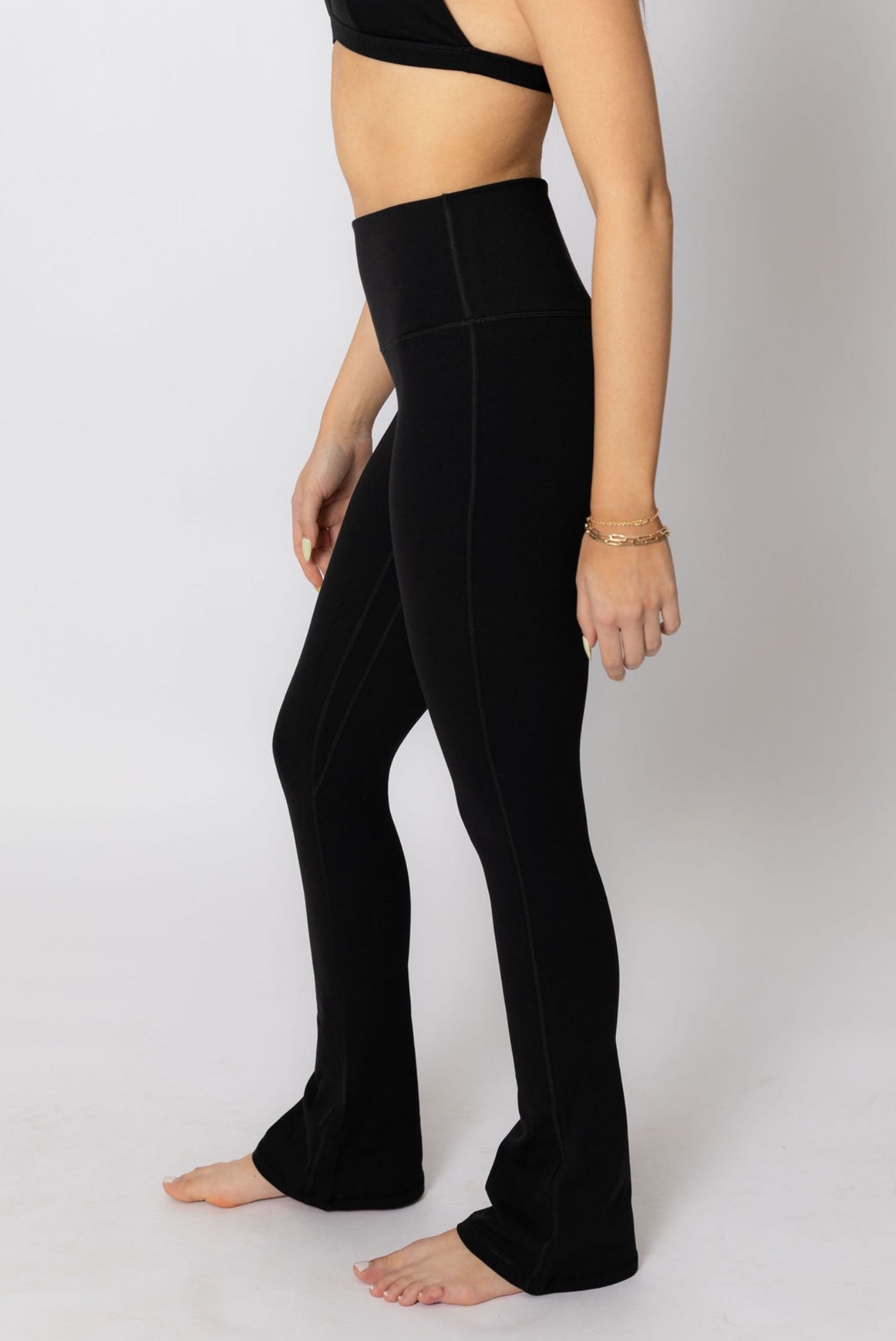 FIT FLARE LEGGING - BLACKOUT