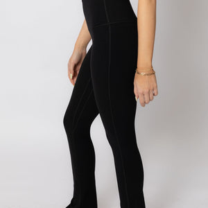 FIT FLARE LEGGING - BLACKOUT