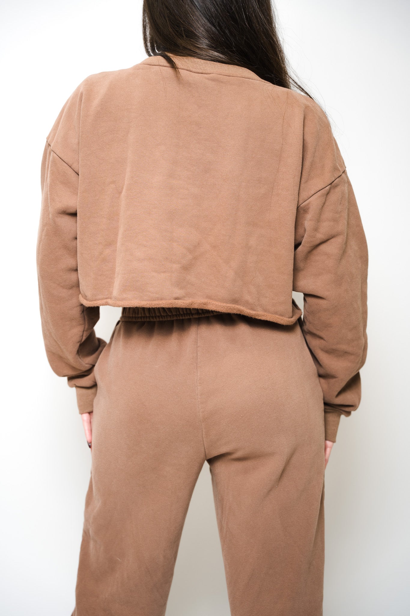 KORE CROPPED CREWNECK - ESPRESSO