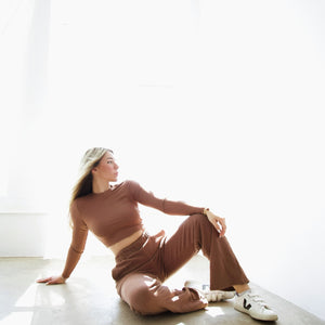 KORE CROPPED CREWNECK - ESPRESSO