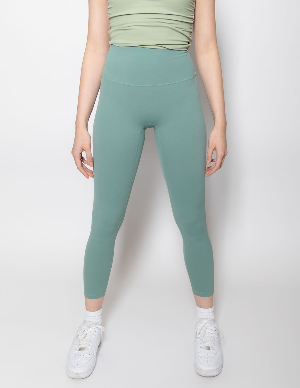 FIT LEGGING - SAGE – Kara By Karina