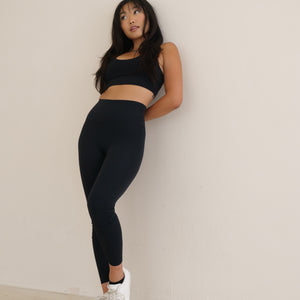 FIT LEGGING - BLACKOUT