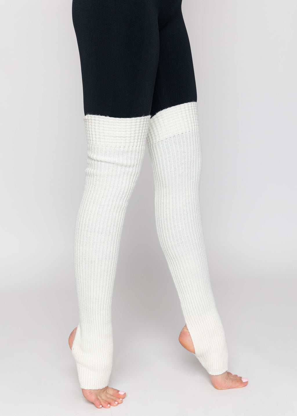 LEG WARMERS - WHITE